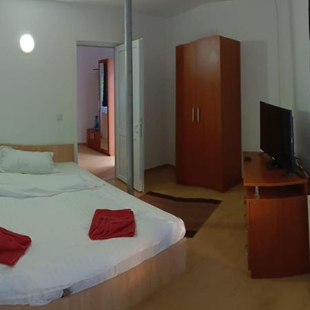 Hotel La Protap Călimăneşti Zewnętrze zdjęcie