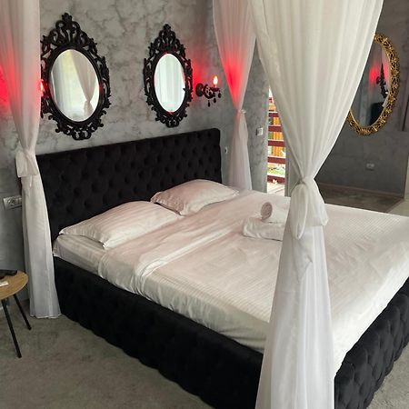 Hotel La Protap Călimăneşti Zewnętrze zdjęcie